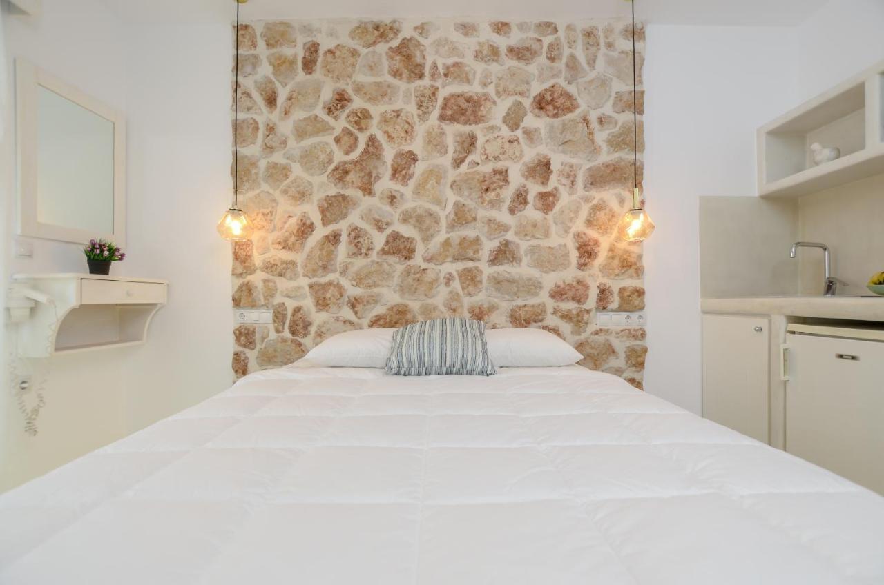 Simos Luxury Apartments Naxos City المظهر الخارجي الصورة