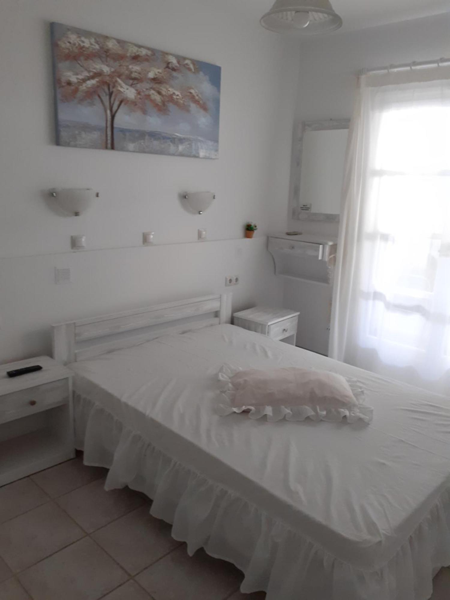 Simos Luxury Apartments Naxos City المظهر الخارجي الصورة